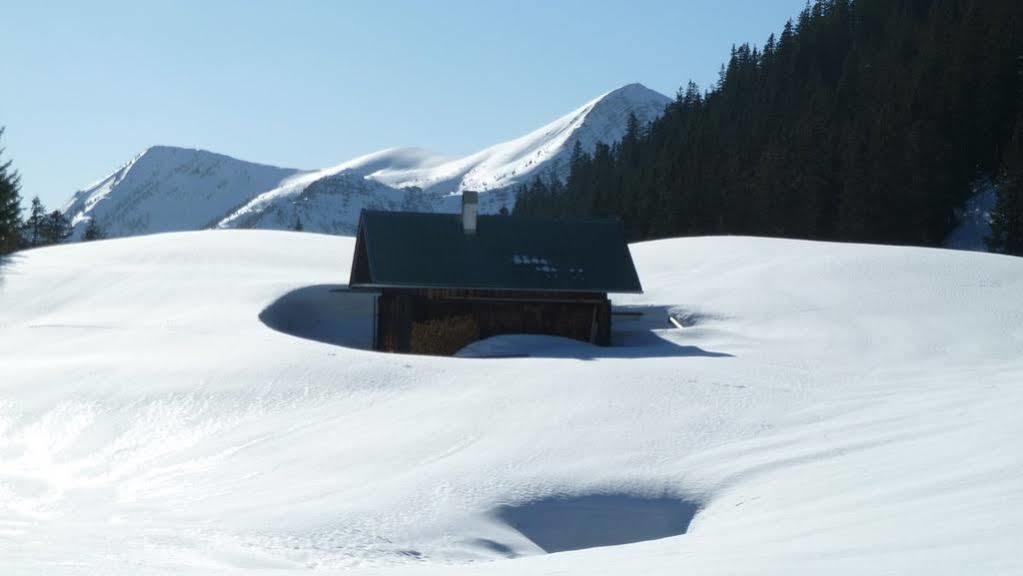 Landgasthof Kirchmayer Farchant Dış mekan fotoğraf