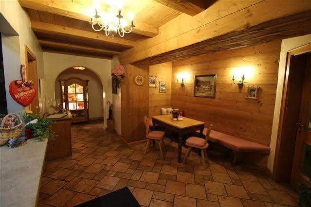 Landgasthof Kirchmayer Farchant Dış mekan fotoğraf