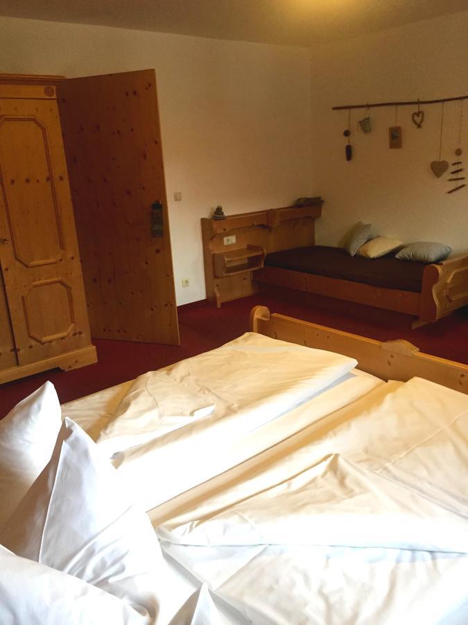Landgasthof Kirchmayer Farchant Dış mekan fotoğraf